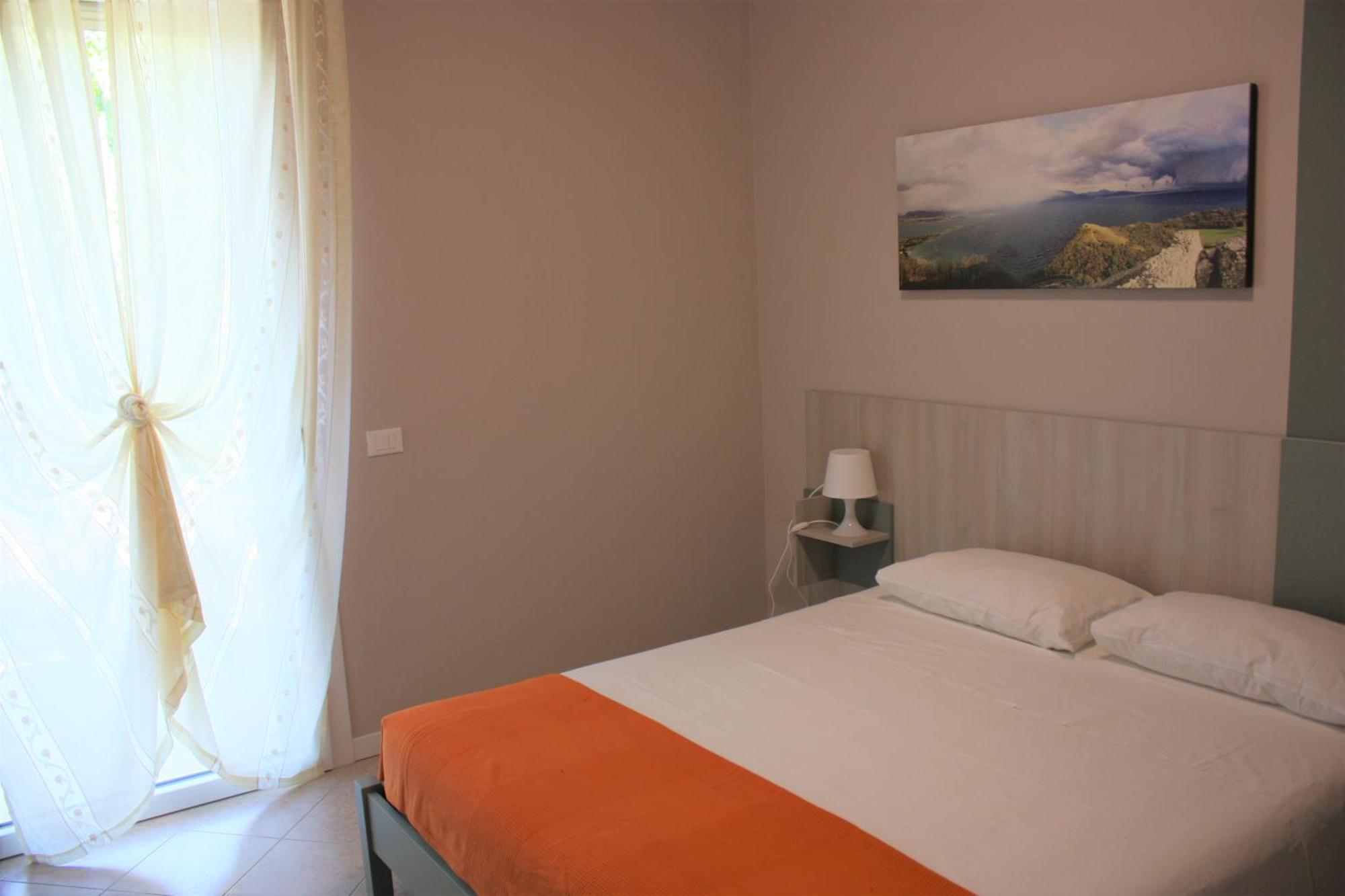 韦拉莫利诺公寓 Moniga del Garda 客房 照片